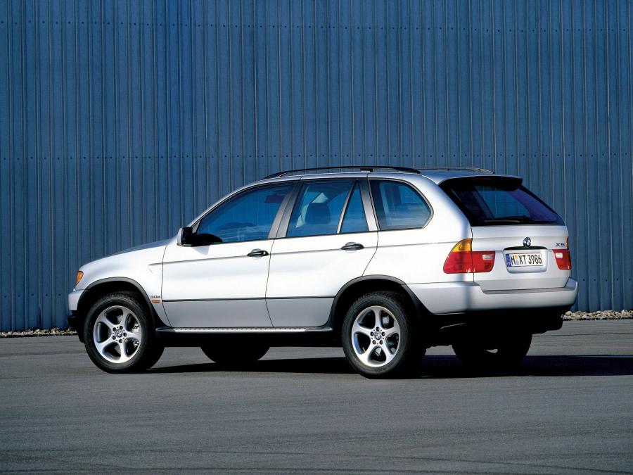  BMW X5 3.0d 2001 года  (фото 23 из 24)